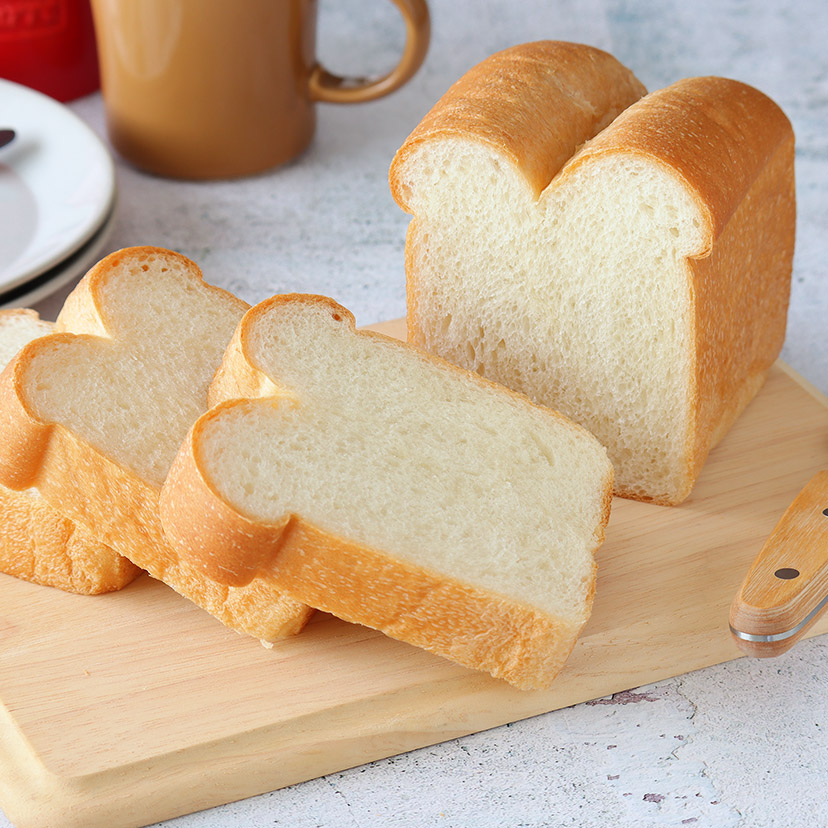 パンの耳までやわらか！ロングセラーのソフト食パンの再現レシピ