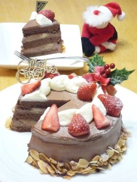 クリスマス 苺と洋梨のガナッシュケーキ シフォン お菓子 パンのレシピや作り方 Cotta コッタ