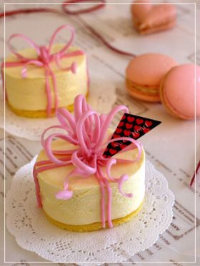 バレンタイン ピンクのリボンケーキ はつみ お菓子 パンのレシピや作り方 Cotta コッタ