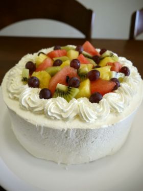 夏のフルーツデコレーションケーキ Bvivid お菓子 パンのレシピや作り方 Cotta コッタ