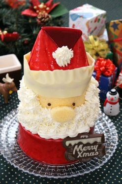 サンタクロースのクリスマスケーキ ナナママちゃん お菓子 パンのレシピや作り方 Cotta コッタ