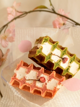 桜と抹茶 春のワッフルサンド Cherry お菓子 パンのレシピや作り方 Cotta コッタ