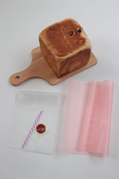 レーズン食パン(正角食パン型1斤)のラッピング