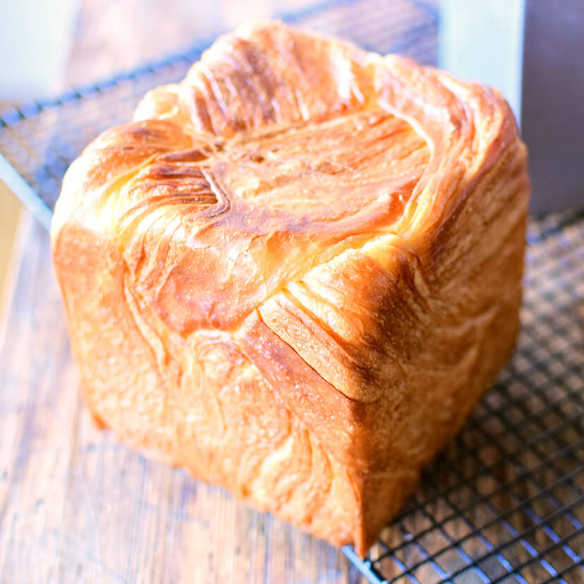 いつもの味をアレンジ♪食パン型で作るパンレシピ4選