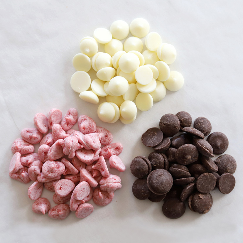コーティングチョコレートの使い方、普通のチョコレートとの違いも解説
