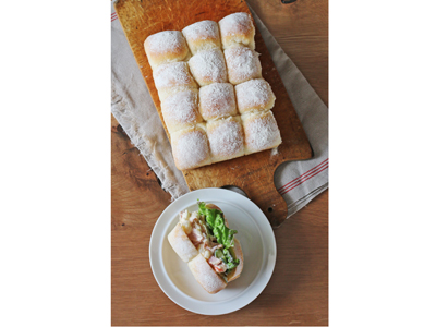 ティファニー スクエアケーキ型m お菓子 パン材料 ラッピングの通販 Cotta コッタ
