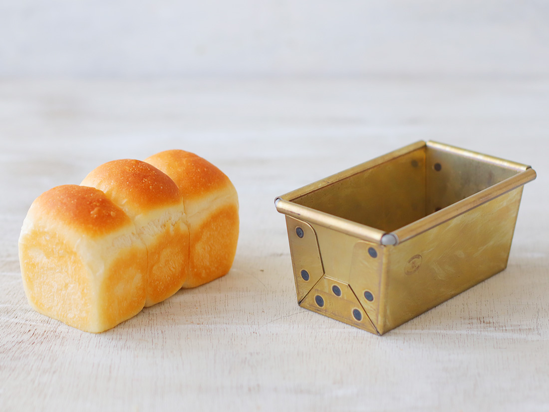 松永製作所 黄金ミニ食パウンド型 10cm お菓子 パン材料 ラッピングの通販 Cotta コッタ