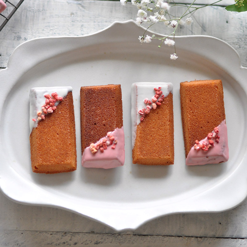 イチゴで美味しいお菓子作り 人気の苺スイーツレシピ お菓子 パン材料 ラッピングの通販 Cotta コッタ