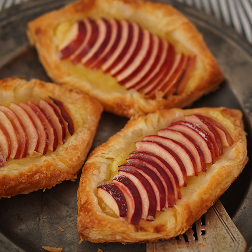 【冷凍パイシートで作る】簡単スイートポテトアップルパイのレシピ