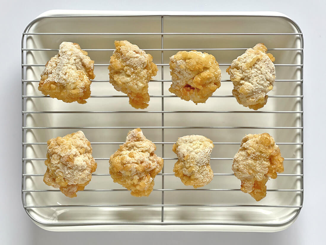 冷凍 テーブルマーク 鶏もも唐揚げ (1kg) | 冷凍惣菜 | お菓子・パン材料・ラッピングの通販【cotta＊コッタ】