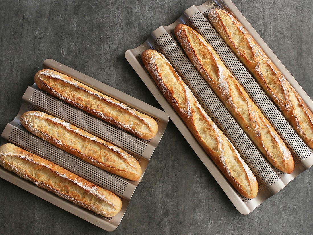 フランスパン用天板 小 270×242 | 天板 | お菓子・パン材料 